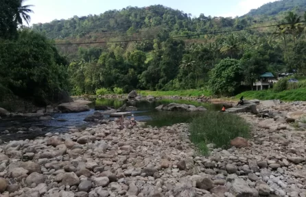 Nallathanni Estate River