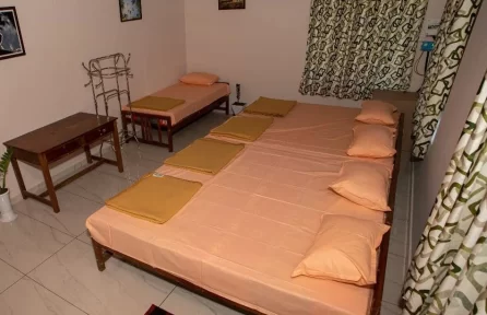 5 bed dormatary at Pampadum Shola National Park Munnar